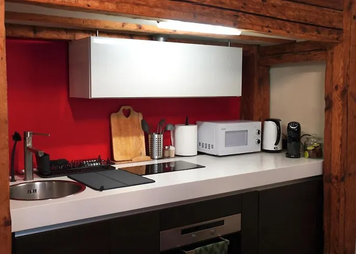 Daire Cozy Loft In The Heart Of Old Town